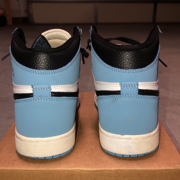 Nike Jordan 1s Retro highs University blues OG - Picture 8 of 8